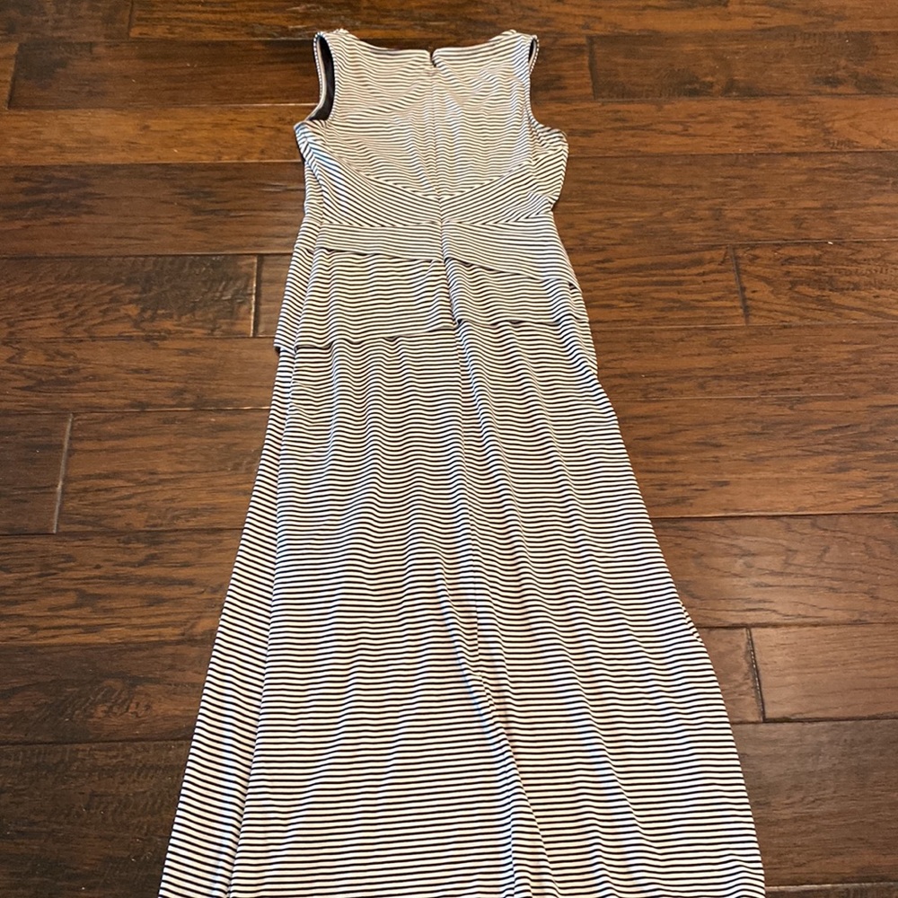NYDJ LONG SLEEVELESS BLACK AND